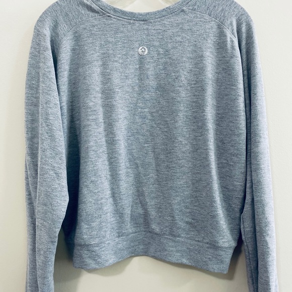 Cropped sweater - Picture 2 of 2